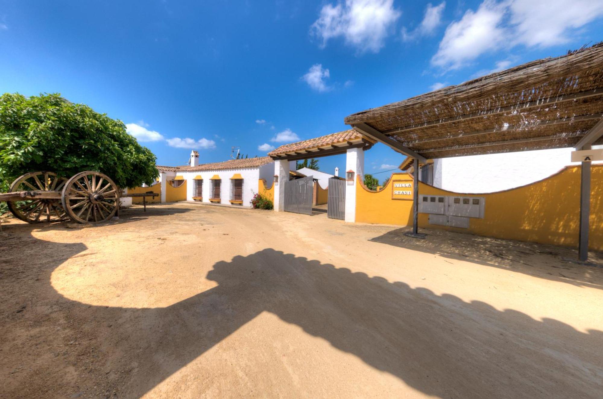 קוניל דה לה פרונטרה Hacienda Los Majadales מראה חיצוני תמונה