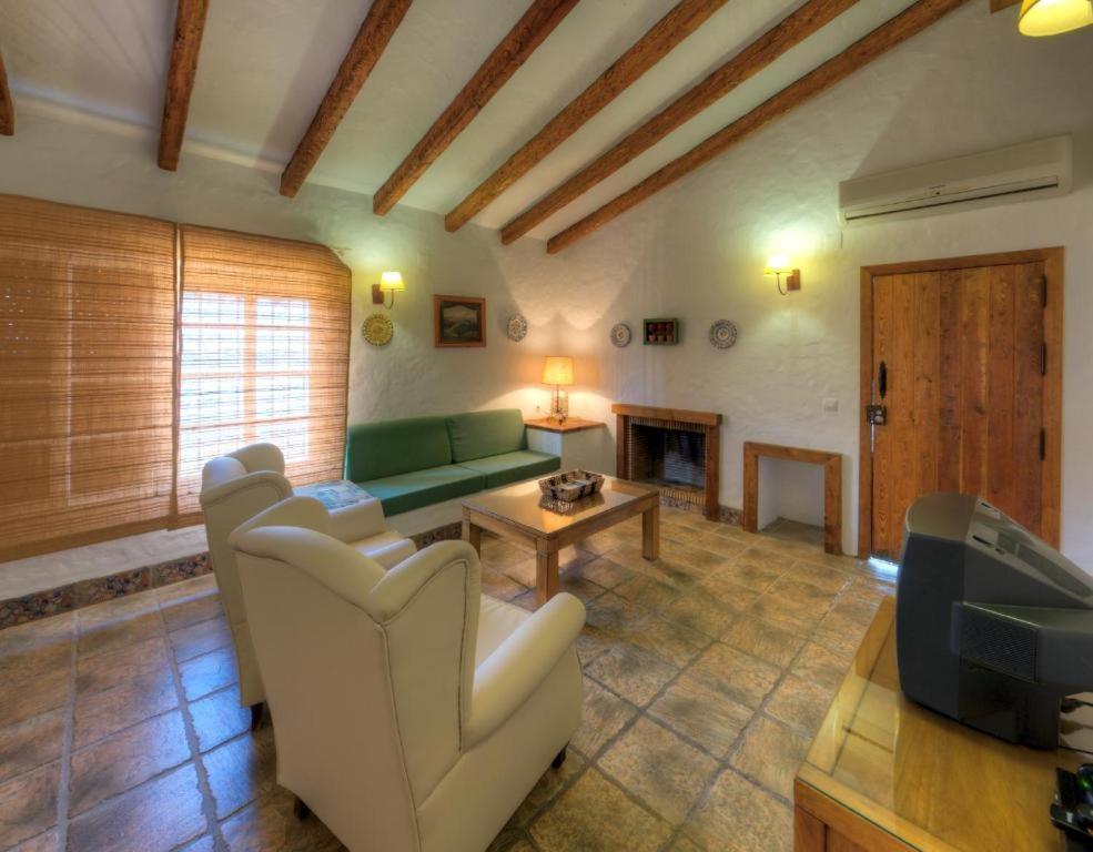 קוניל דה לה פרונטרה Hacienda Los Majadales מראה חיצוני תמונה