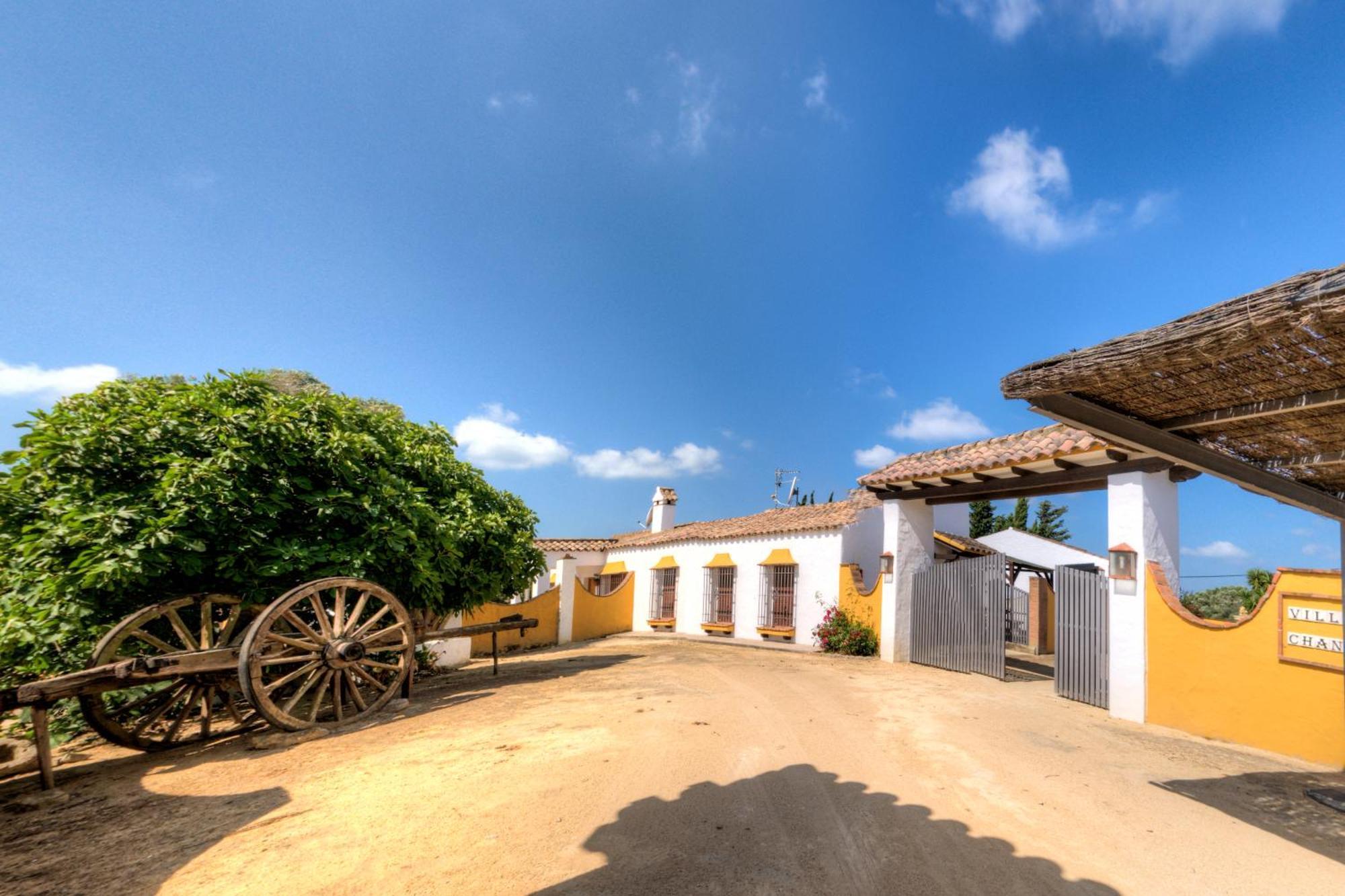 קוניל דה לה פרונטרה Hacienda Los Majadales מראה חיצוני תמונה